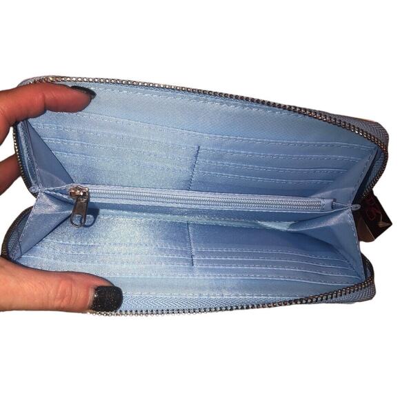 NOBO No Boundaries Zip Around Wallet Blue Sunflowers Brand New! - Picture 6 of 8